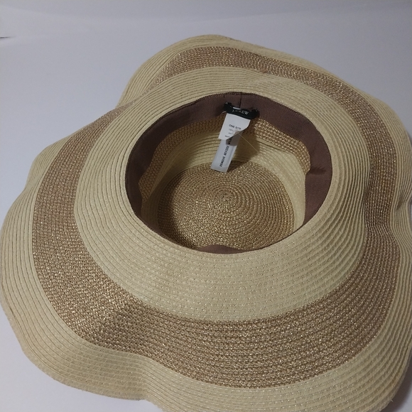 J. Crew NWOT Gold Striped Wide Brimmed Straw Hat  With Metallic Contrast - Picture 7 of 10